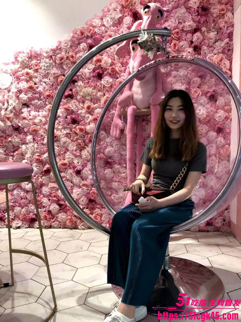河北邯郸人妻 姜丽丽 足交性爱视频流出 黑丝美腿性感十足 翘臀摇曳浪叫不止! 图1