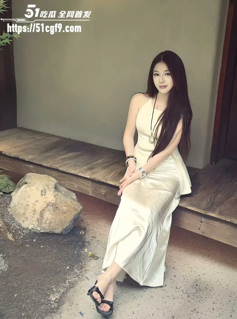 上海反差婊 约炮视频曝光 身穿渔网扭肥臀勾人 被多场景暴力抽插 刺激翻倍! 图1