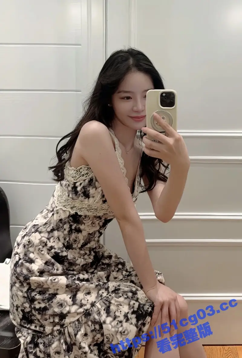 表哥酒后吐真言承认自己有淫妻癖！还给我看嫂子按摩棒自慰的视频！嫂子的淫穴水真多！ 图4