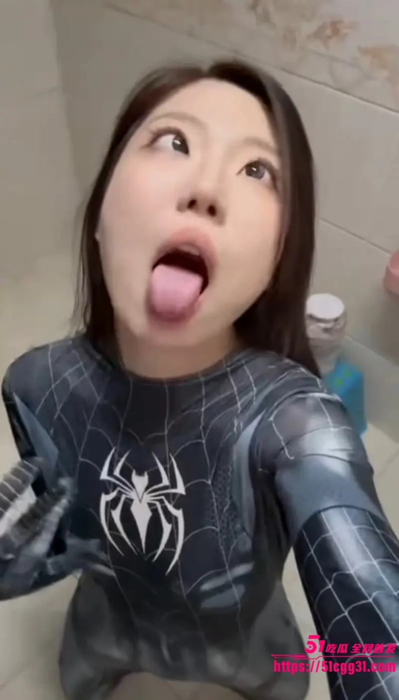 山东精神小妹 陈梓晴 性爱私拍流出 性瘾少女各种约炮放浪形骸 美乳粉穴被多人品尝淫荡本性尽显! 图1