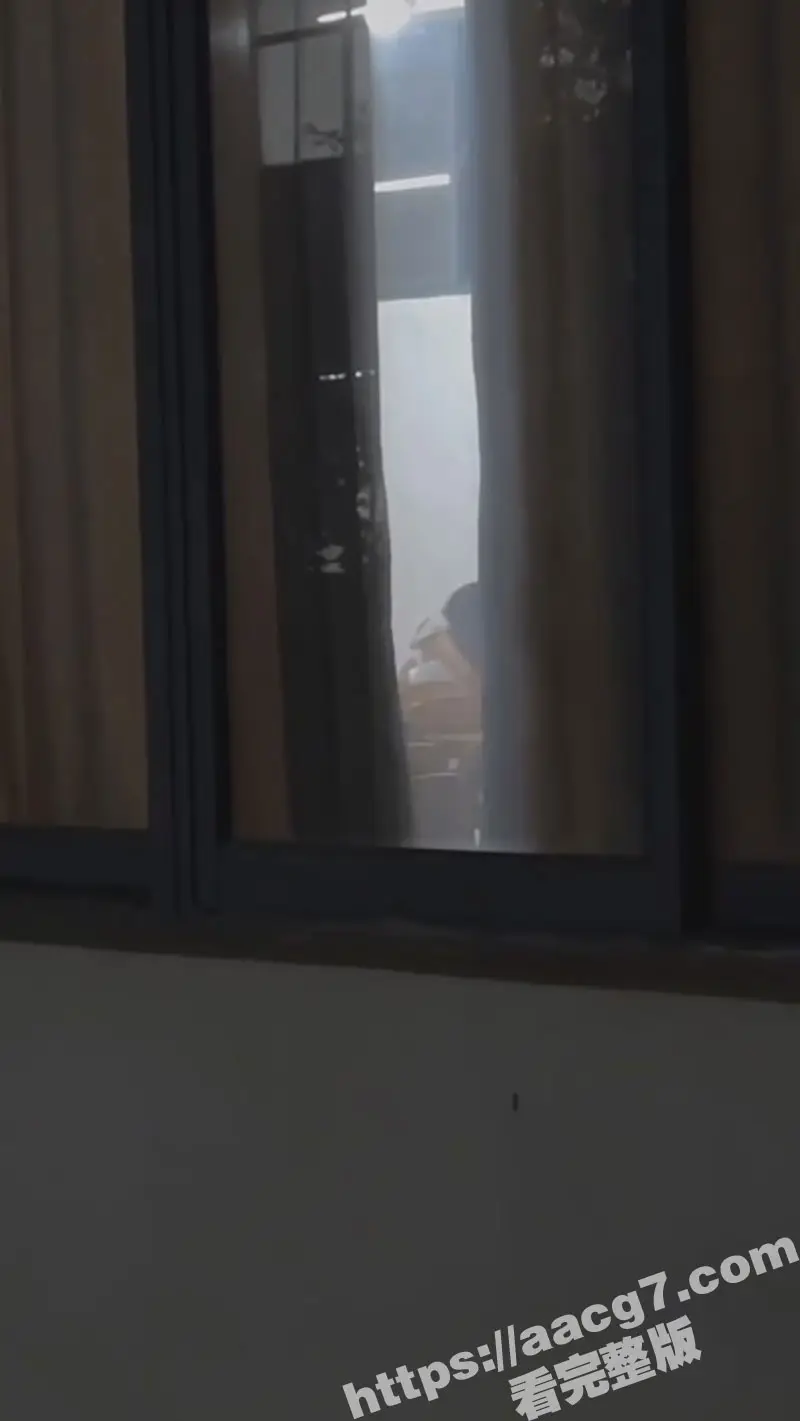 万人求吉林师范大学的瓜 小情侣教室偷情被拍 女骑乘激情摇摆 拍视频的哥们羡慕坏了 图1