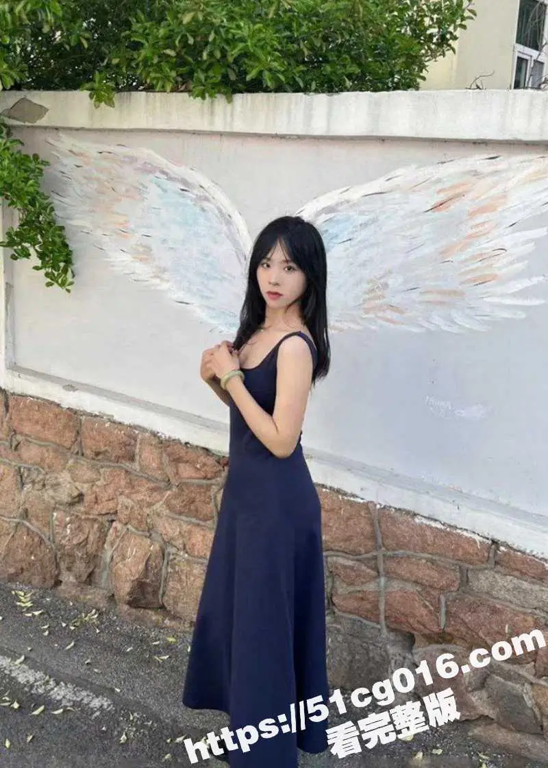 曲阜师范大学音乐学院大三学生妹 李欣茹 宿舍骚拍 外表清纯学生妹掰开小菊花等着爸爸们插入! 图6