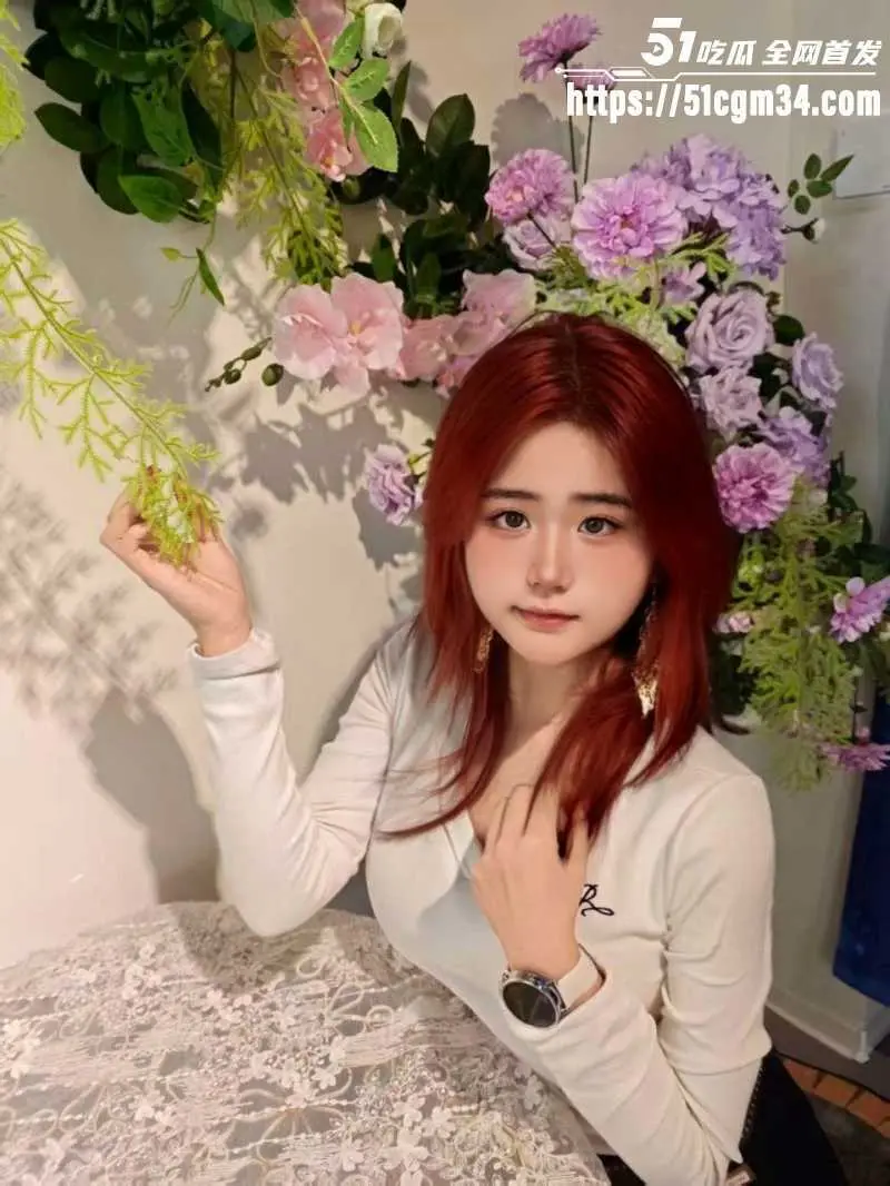 高颜美女 猫尝 门槛福利骚舞 性感身躯肆意摆弄 看的人鼻血横流! 图6