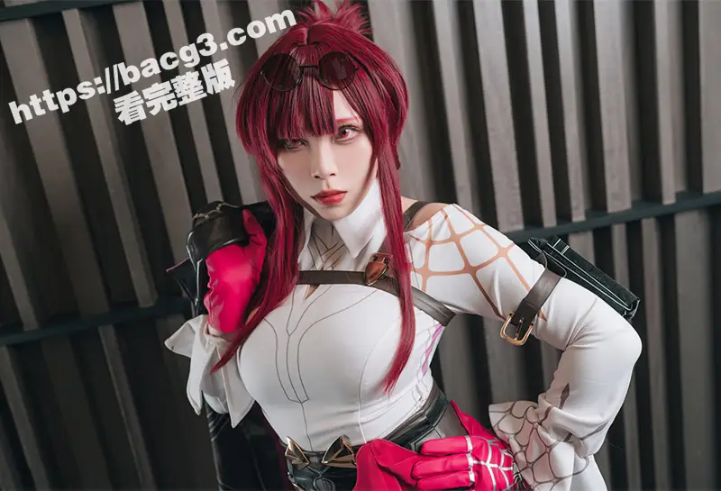 Patreon美女网红 浵卡 COS卡芙卡上演超淫性爱 深喉吞屌花式足交 肉棒穿过开裆丝袜狂插无毛肥穴 图1