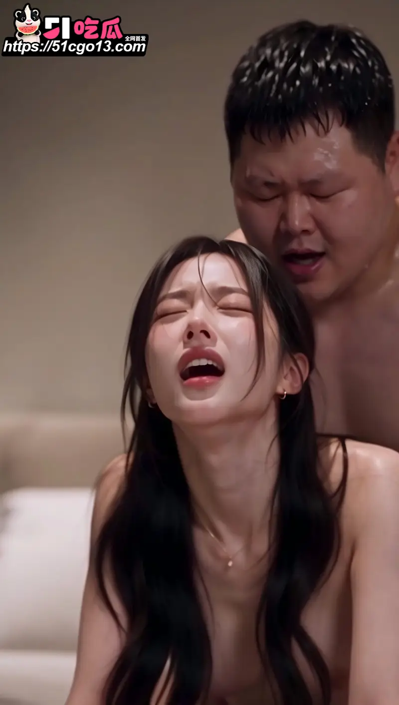 51原创短剧 良子重生绑定系统 第4集 靠射精蜕变后邂逅前女友 骚货春心荡漾主动献穴! 图5
