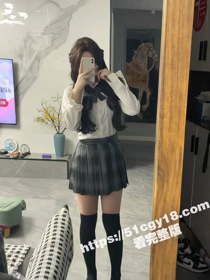 每日大赛之【颜射吞精大赛】欢迎各大网友来评审投稿 图8