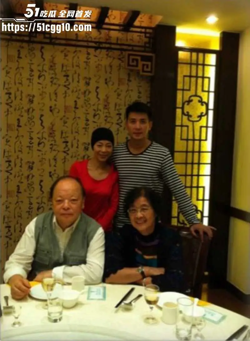内娱男演员 保剑锋 被前任直播含泪控诉 偷香水送小三 分手后引导粉丝网暴 酒店出轨视频独家曝光! 图18