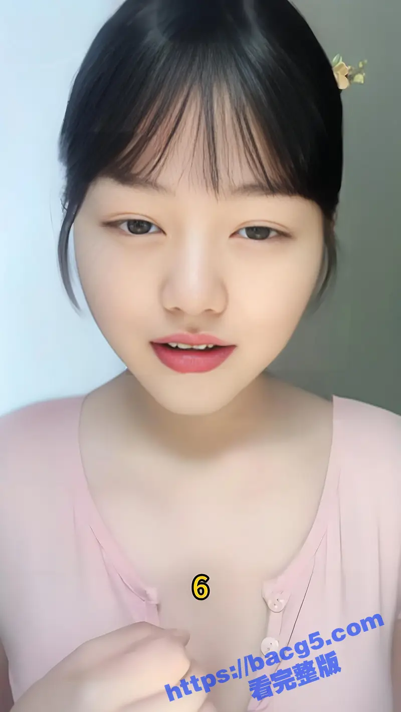 大眼美女陪金主视频玩飞机杯 骚话勾引撸射 看到大屌兴奋至极！骚鸡肯定是臭鸡巴吃少了 一副没见过世面的样子！ 图4