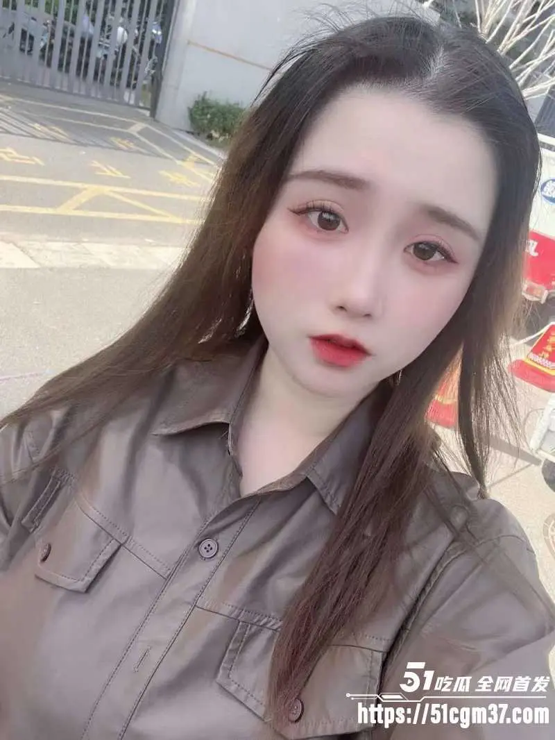 河南开封 郭绮彤 老赖裸贷曝光 骚货全裸姨妈期自慰 一逼鲜血淫荡至极！ 图4
