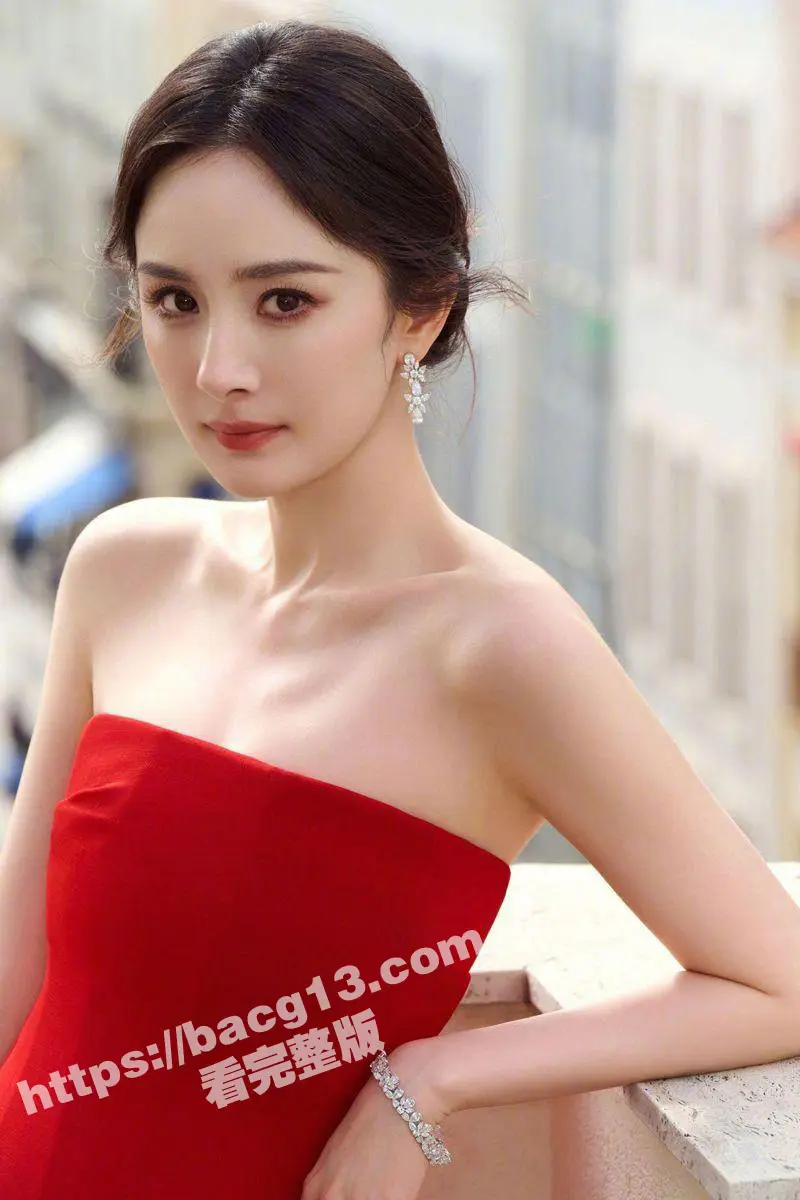 杨幂被灌醉迷奸 呻吟我老公呢 14分10秒不雅视频完整版 全凭那颗痣实锤真相！ 图7
