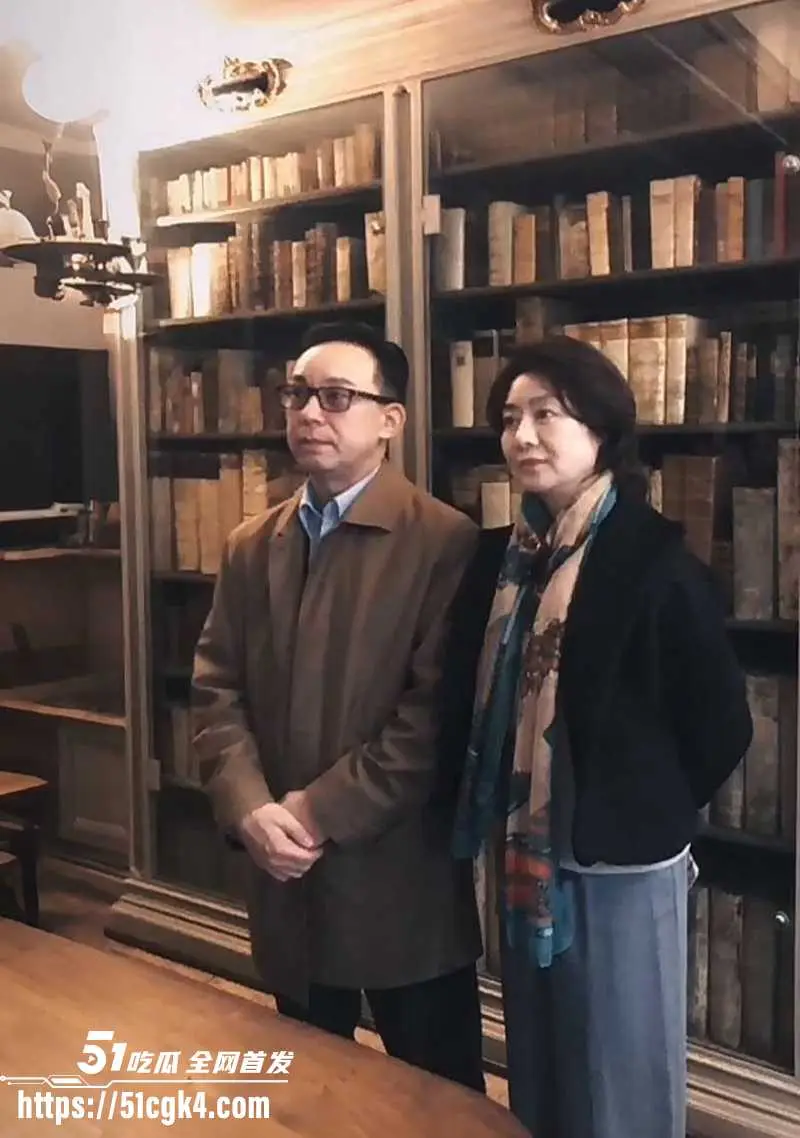 京剧第一美人 李胜素 被粉丝群曝光搞破鞋 与搭档于魁智暗生情愫 做爱视频火爆流出 相关话题现被全网封禁！ 图15