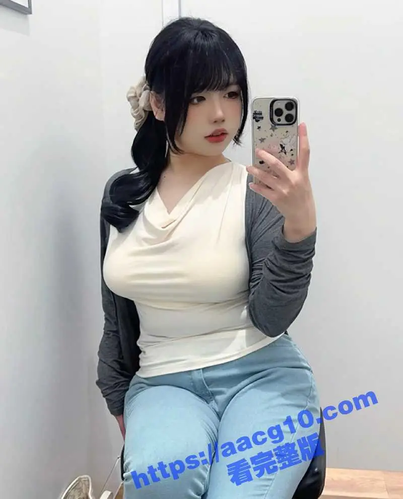 推特鸽鸽咕咕 微博我又饿啦w 付费资源流出 短发巨乳小胖妞足交秀国内外双边在线下海捞钱 图1