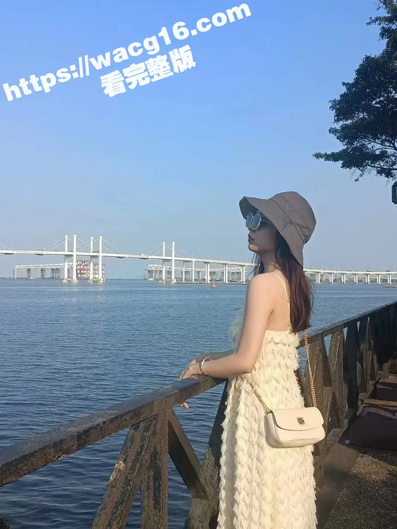 河北师大校花 刘楠 不雅视频流出!性感蜜桃臀遭学长后入爆操 口交反差迷人 视频完美露脸! 图3