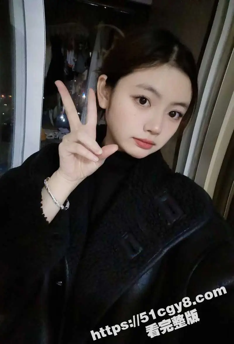 御岩煌卖茶妹 陈雪宜 为达业绩认金主做干爹 自愿当性奴肉便器 手机大量偷情视频 全被绿帽男友曝出 ! 图2