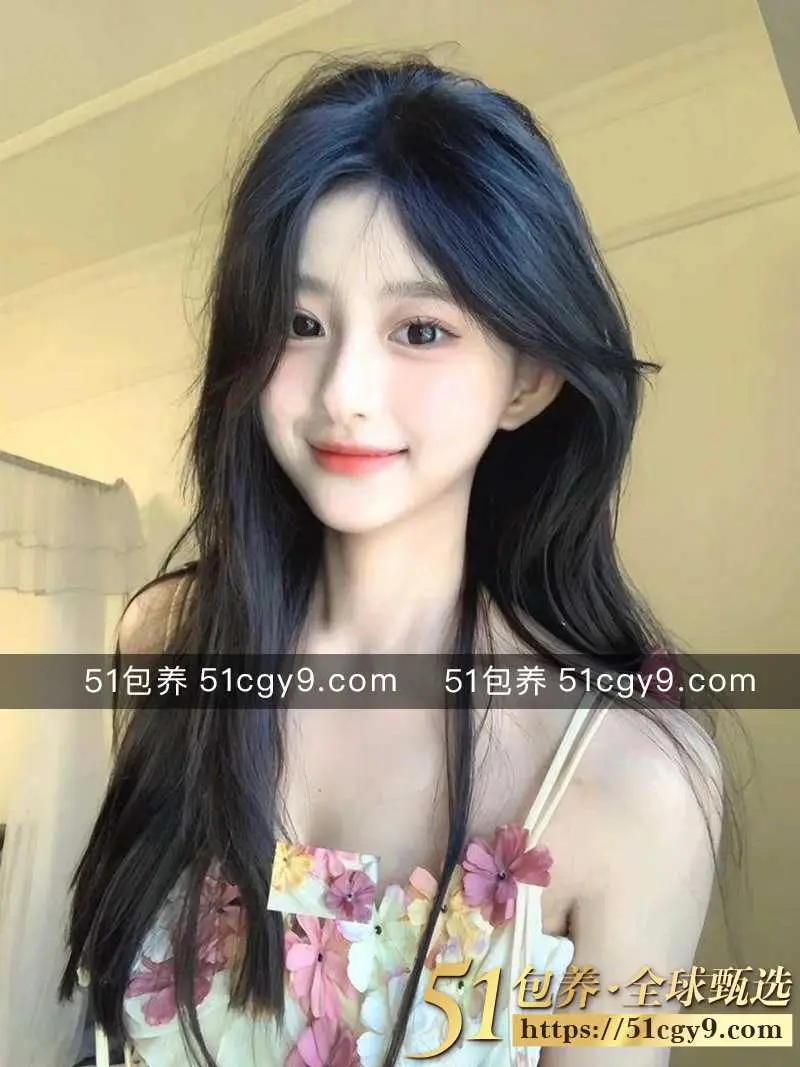 51包养 高端外围 | WBJ033105 北京嫩妹大学生 C杯童颜粉乳 质量保真 假一赔十 图1
