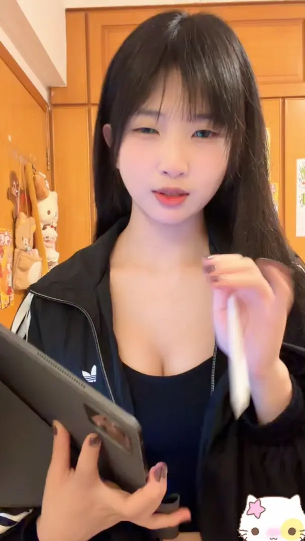 颜值主播 KeyKey清美 骚浪视频 淫装加身咬唇撩发 各种性感姿势撩人心弦! 图5