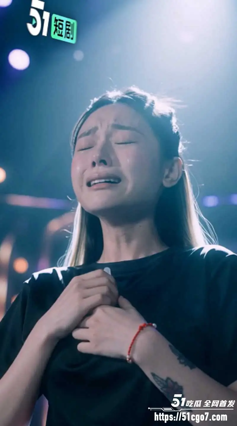 51科幻短剧《女神经纪》AI女神从机械服从到主动沉沦 本能欲望猛然迸发 5~6集火热更新中 图2