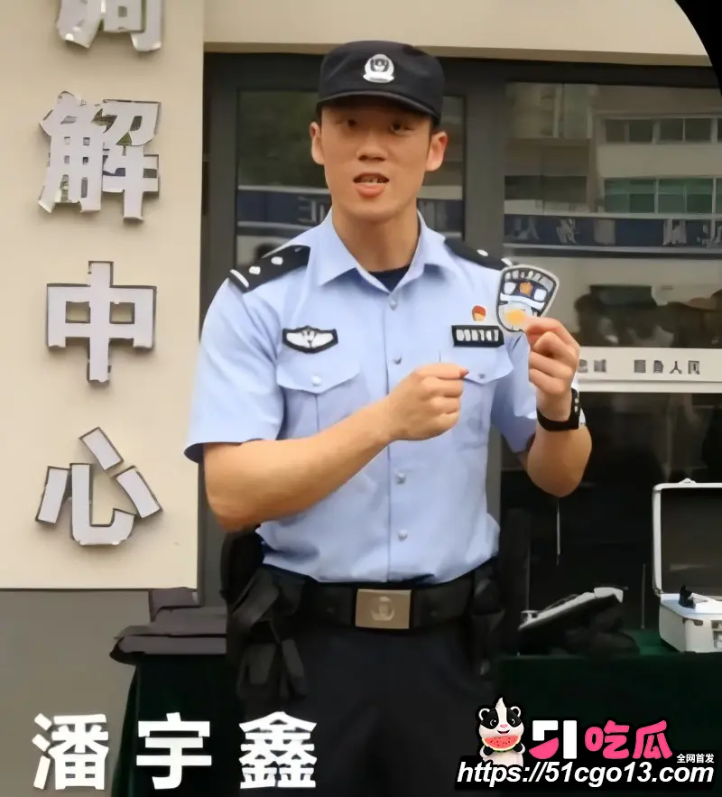 江苏溧阳反诈民警 潘宇鑫 被采访时惨遭开盒 早期打飞机视频曝光！ 图4