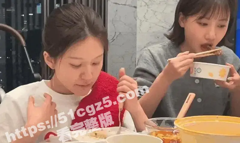赵露思疑似虐恋抖M 赵露思自曝受虐成瘾 经常被金主殴打调教 已抑郁！已玩坏！赵露思SM视频流出 图15