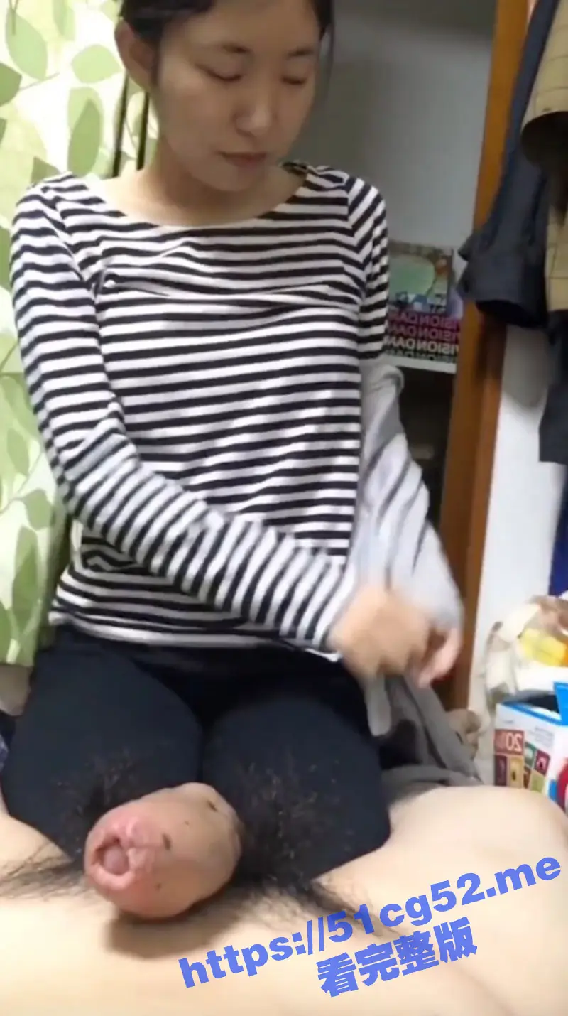 广东佛山厂妹梁小茹 展示高超口交技巧 下班的第一件事 就是帮男友口爆吞精 这口技真是炉火纯青啊 图1