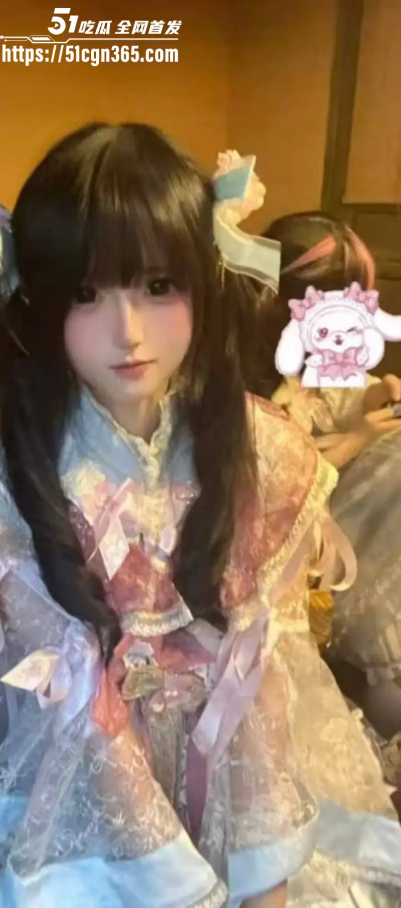 江西九江拜金母狗 李晶 大专毕业全职卖逼 陪金主爸爸嗑药做爱 多姿势爆操肥穴 反差感十足！ 图4