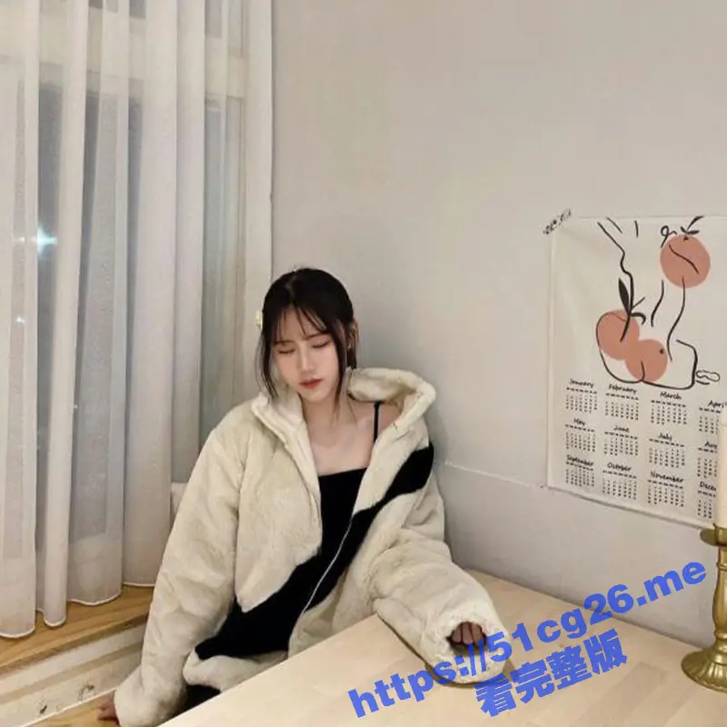 台湾台北第一女子高级学校校花 谢季璇 和男友自拍做爱流出 张口闭眼浪叫 骚逼被男友无套内射 图1