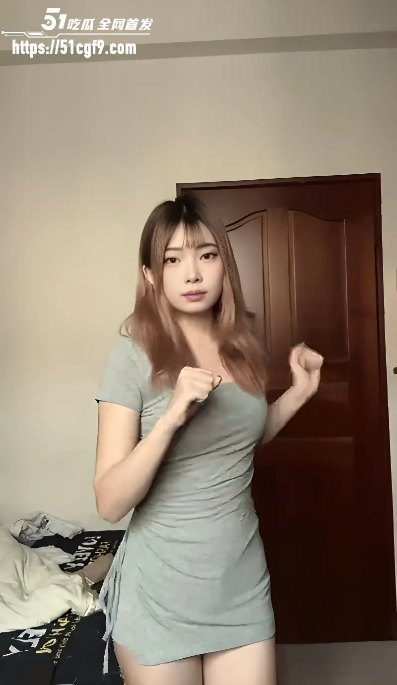 台湾反差大学生 林美玲 自拍视频 揉奶自慰跳裸舞样样精通 这骚样谁能顶得住 图2