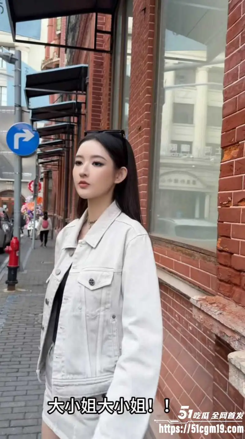 顶流明星 黄景瑜 王玉雯 被知名狗仔 刘达锤 酒店埋伏偷拍性爱视频 恋情实锤全网轰动! 图16