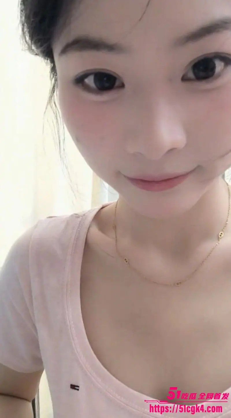 山西反差婊学生 王紫晴 性爱视频曝光 C杯黑丝尽显妖艳诱惑 蜜穴被疯狂爆操 淫靡至极! 图2