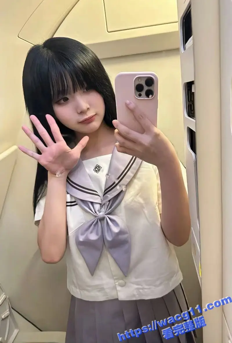 抖音网红 洛宝 清纯女神竟是推特福利姬 私下全国接单空降 定制私拍更是让人大饱眼福! 图3