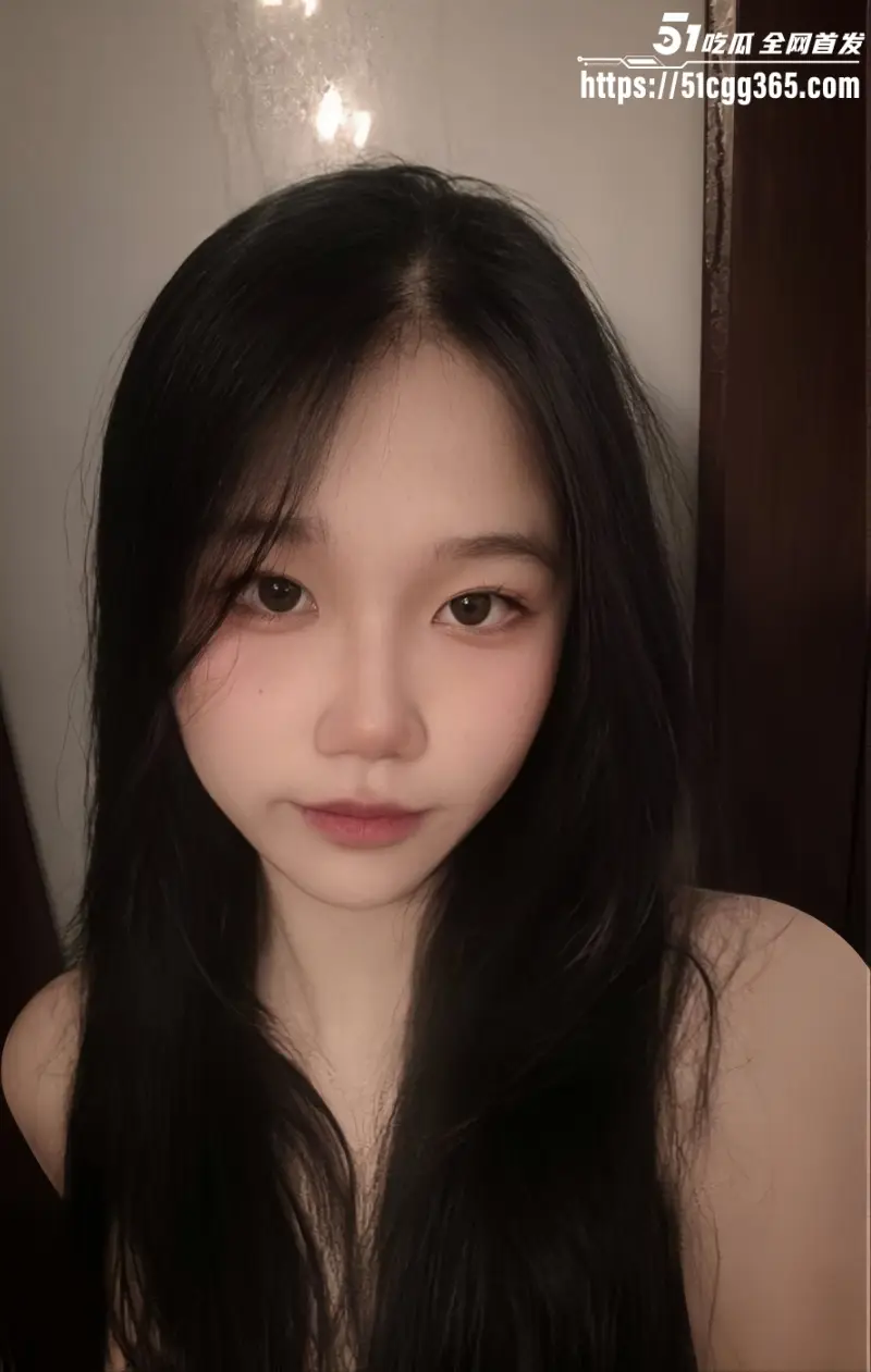 东莞理工学院学生 李慧佳 因修手机被爆出大量不雅图片跟视频 清纯外表下淫荡母狗本性！ 图4