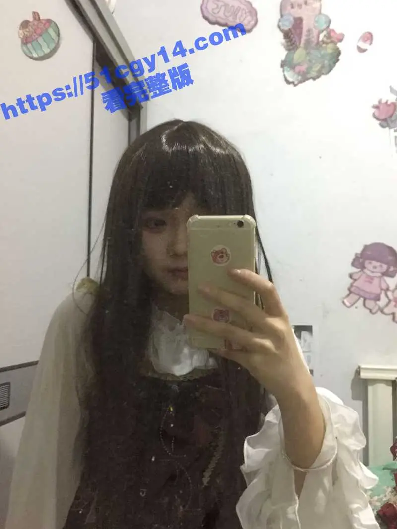 枣庄萝莉母狗 冯婧娅 被大神哄骗500元线下约炮 结果骚货不光来姨妈还不给口交 能看不能操只好看B撸管了！ 图2