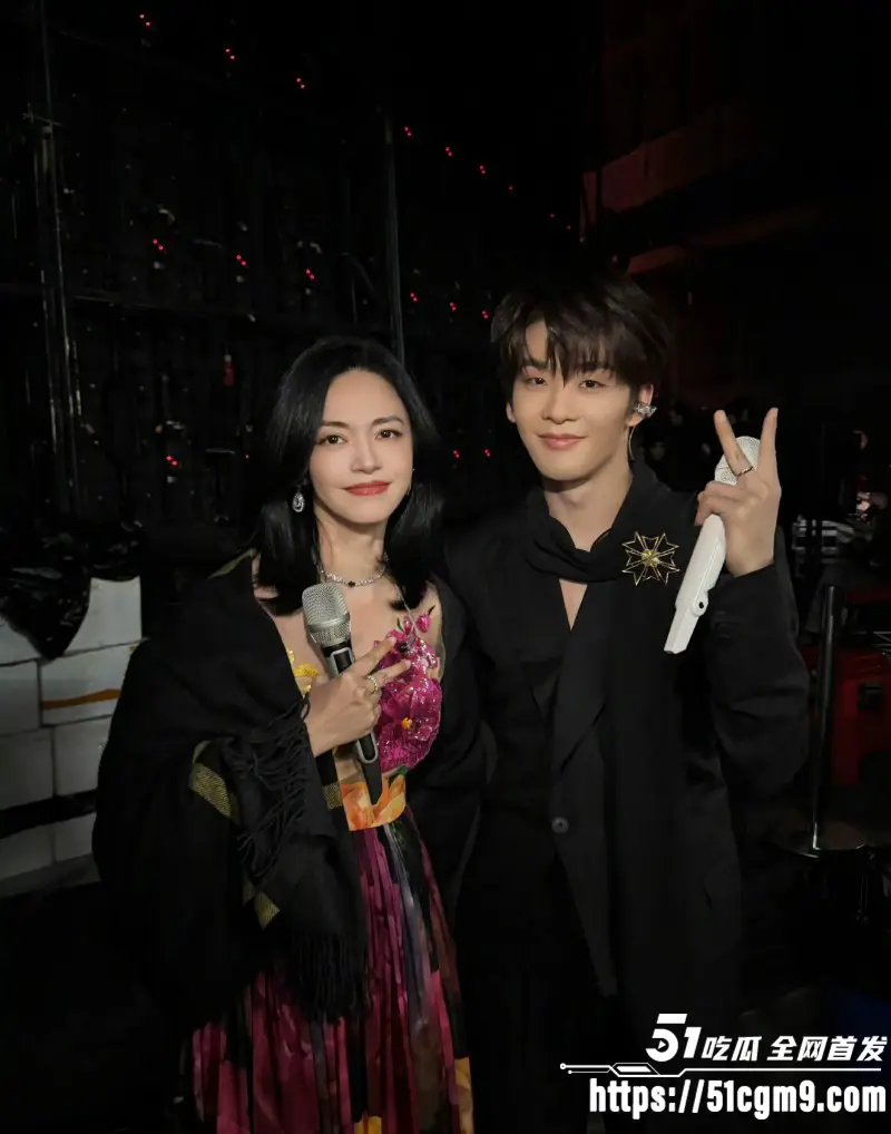 知名演员 姚晨 与丈夫曹郁官宣离婚引发轰动 荧幕女神私下出轨成性 大量狗血黑料震碎三观! 图14