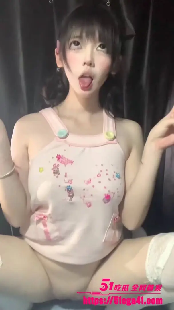 推特恋旧症大学生反差婊 1314门槛视频 自慰大力插阿黑颜 巨乳乞求精液爆射! 图3