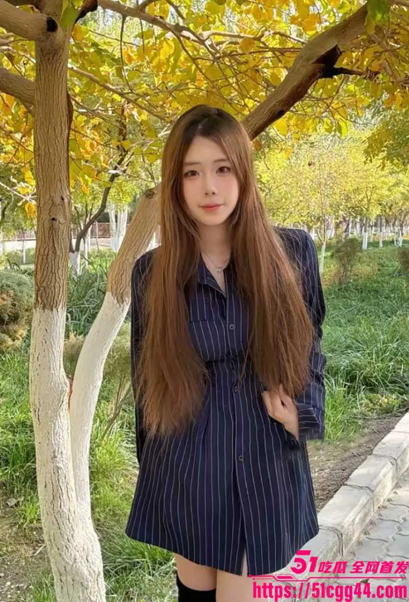 深圳大学反差校花 江婉 约炮视频爆出 完美露脸的小贱狗 主动深喉吞巨屌 玩车震撅臀被爆操！ 图1