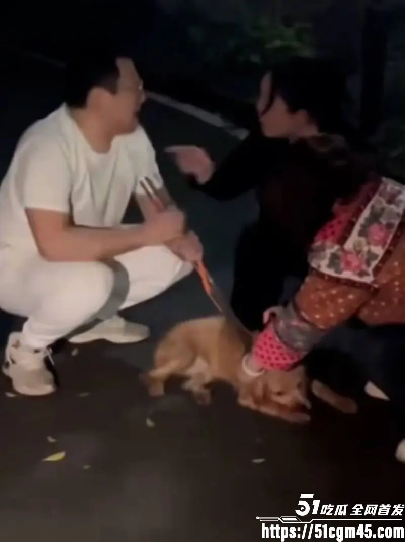 重庆山姆打包哥 李萌 领养小狗残忍虐杀致死 夫妻剪牙断尾骨折抛尸丧心病狂! 图6