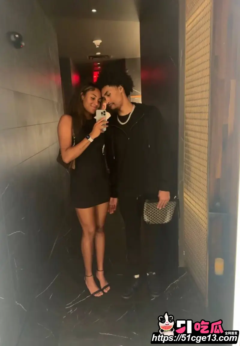 马刺榜眼 哈珀 陷入双向出轨互绿风波 NBA模范情侣人设崩塌 休赛期大瓜引爆外网 图12