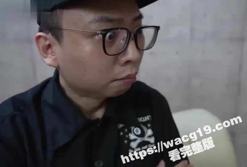 情侣挑战《男友性不行》 看女友被猛男干到高潮拿10万 结果女友被干爽了 主动口爆吞精把男友气跑！ 图5