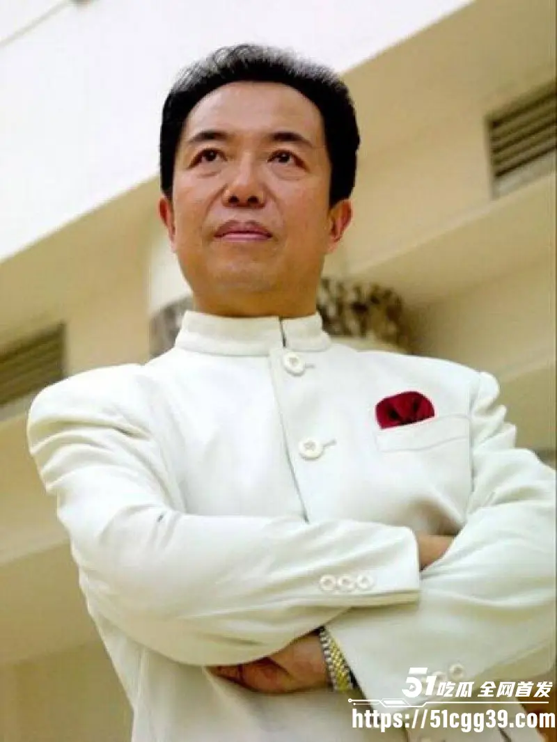 知名歌手 黄子弘凡 父亲黄金中被学生爆料诈骗 工作室辟谣惨遭回怼 怒发8条微博实锤 完整版录音流出! 图13