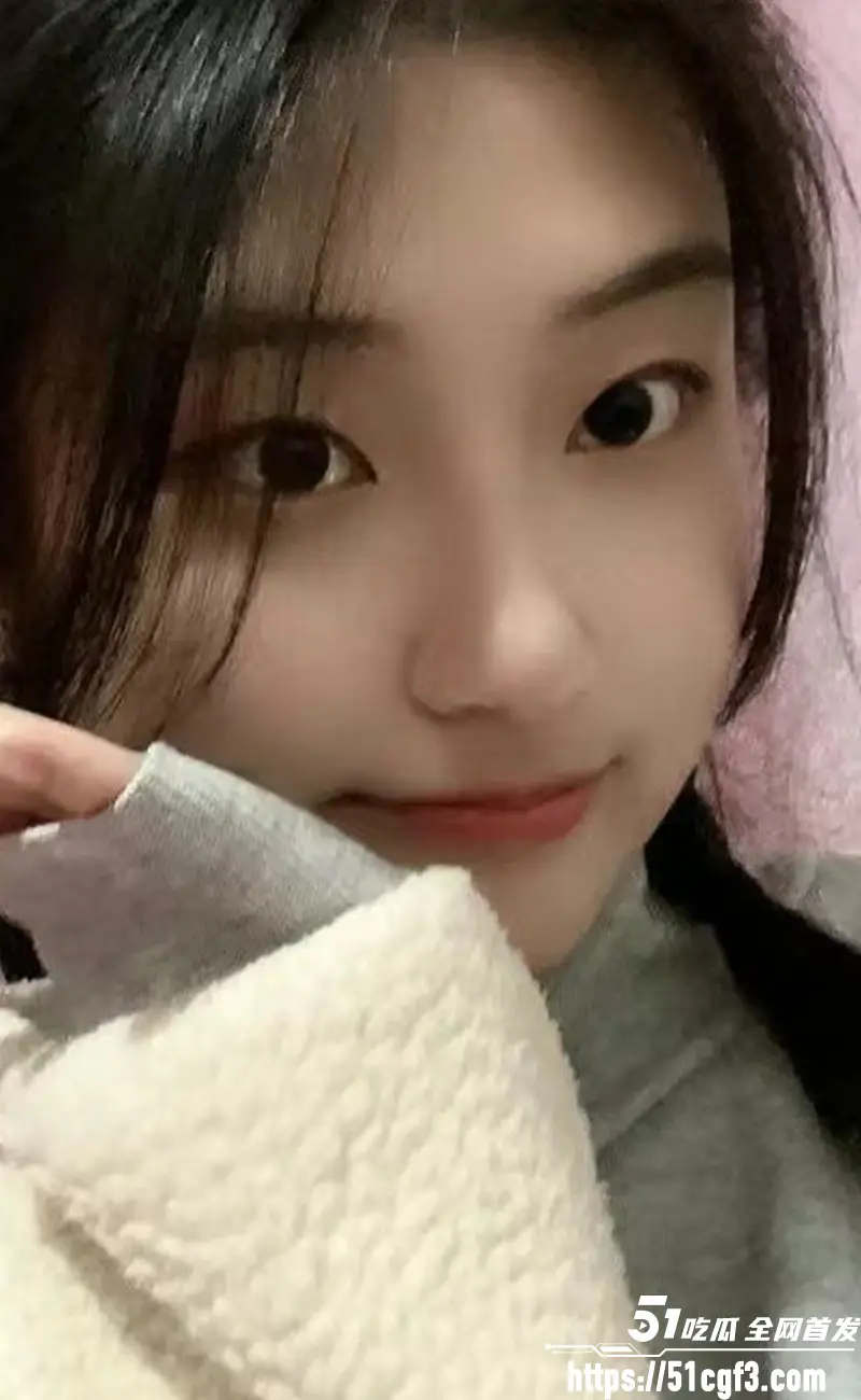 安徽美女大学生 庞静 被男友曝光私拍 敏感体质皮肤超棒 骑乘榨精沉浸欲望之中! 图1