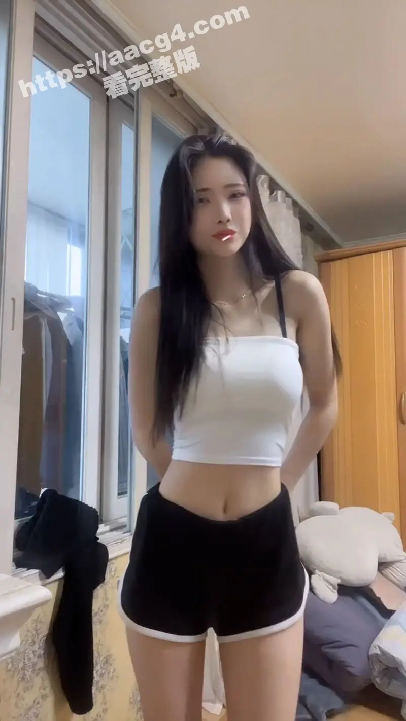 万人求的韩国清纯女神自慰视频流出 双穴道具大潮喷 被操到全身高潮痉挛不忘对镜头比耶 淫荡到骨子里 图4