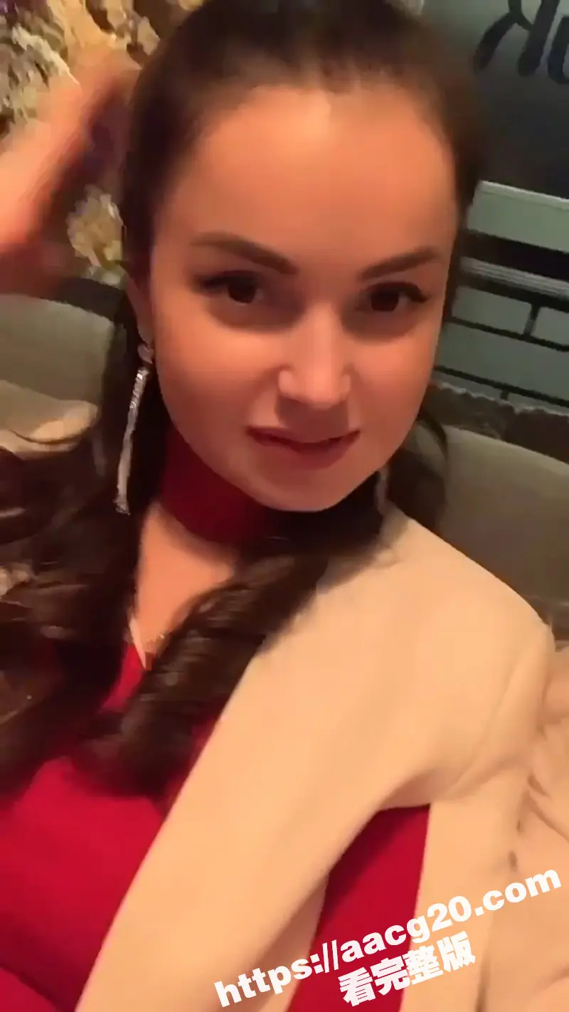 大连工业大学黄婷约炮宙斯后续!CS职业选手宙斯 酒店开淫趴 黄婷当众被Zeus当狗遛 完整版视频流出 图11