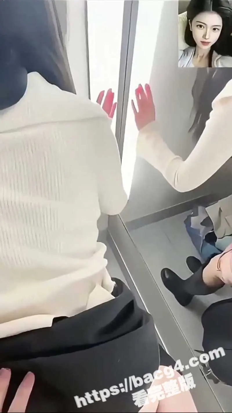 高颜值厂妹和表哥的乱伦性事 试衣间被表哥无套抽插 站立式后入疯狂打桩 图4