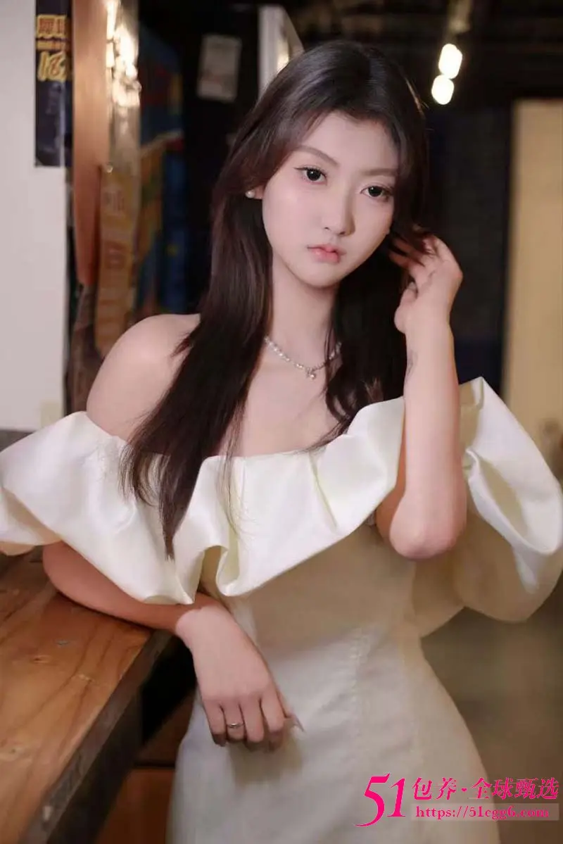 51包养 高端外围 | W1WX120404 无锡女神级美妆达人 配合度高 不催不事 带给你贴心小女友感 质量保真 假一罚十 图3