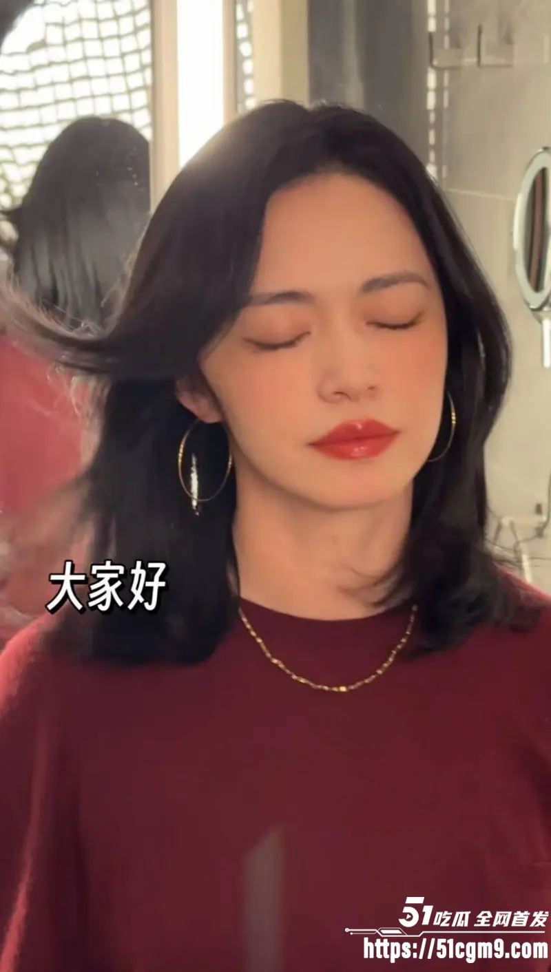 知名演员 姚晨 与丈夫曹郁官宣离婚引发轰动 荧幕女神私下出轨成性 大量狗血黑料震碎三观! 图7
