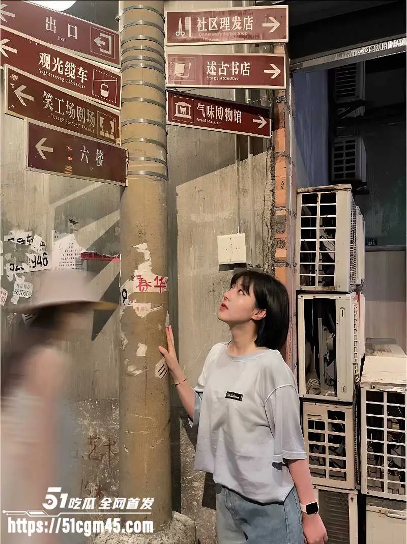 前男友曝光风骚女友 口交服侍骑乘后入多体位狂欢 全程露脸实录 上演淫乱肉欲盛宴！ 图1