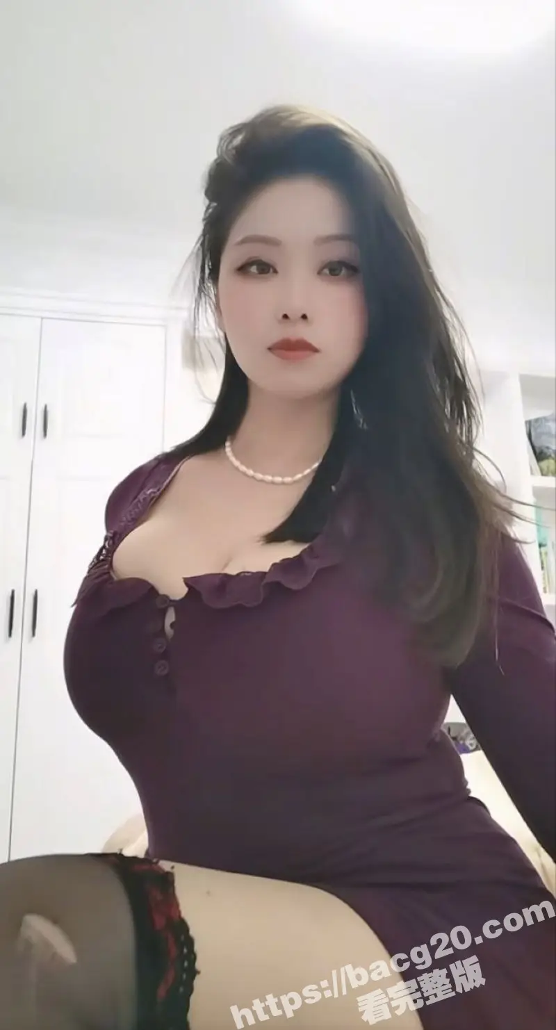 抖音网红少妇 肉肉老师 福利视频流出 体态风骚韵味十足 巨乳肥臀极具诱惑! 图2