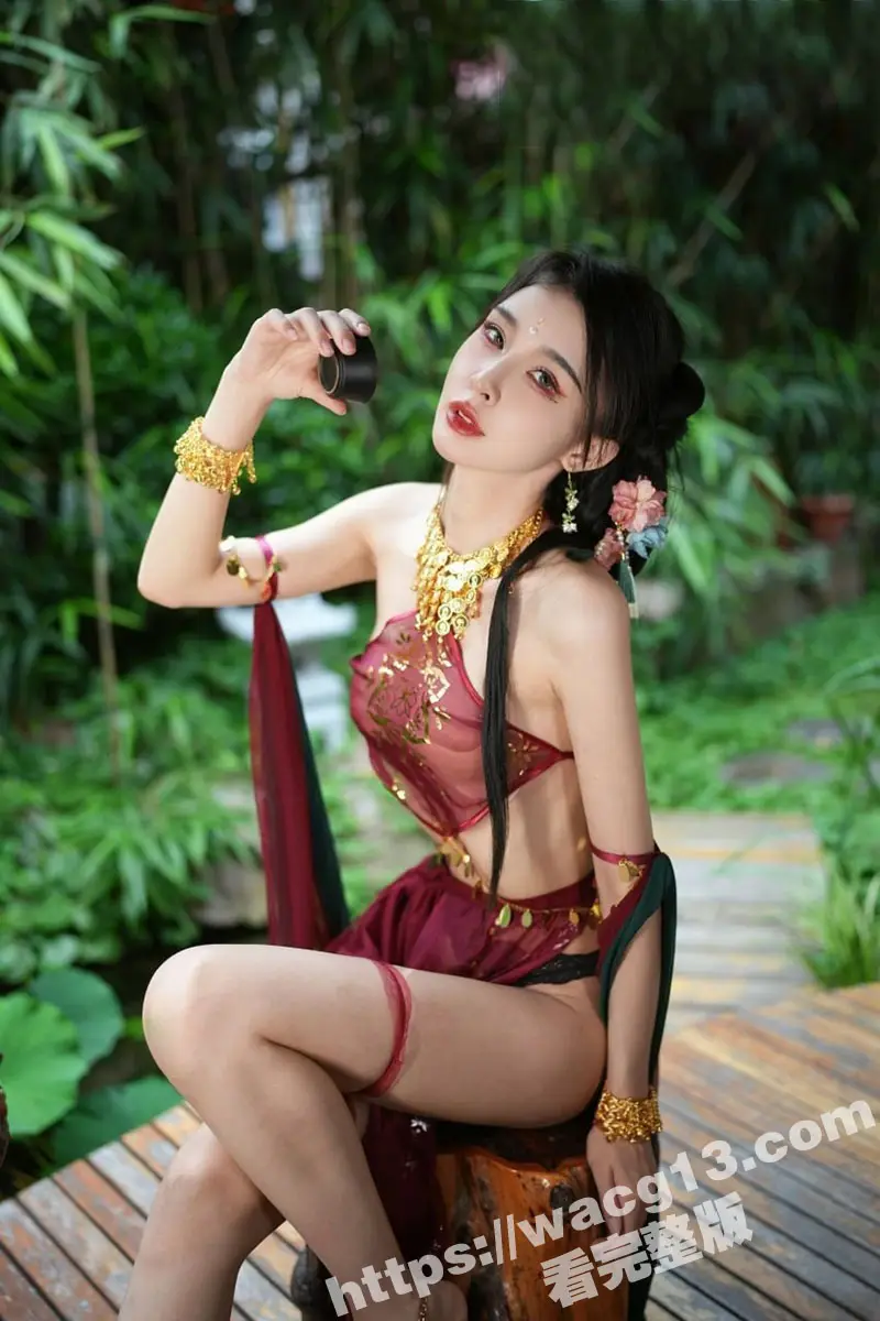 B站余多多cos妖妃妲己 尤物般的极品女神古风诱惑力也是杠杠的 这逆天的高颜值大长腿妥妥的人肉炮架 图5