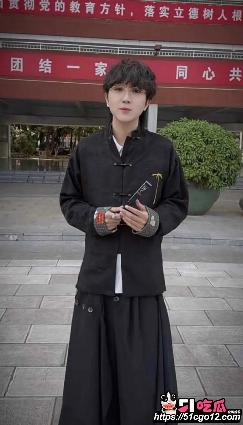 抖音男网红 卡修Rui 渣男实锤 脚踏多船圈钱骗炮 知三当三操女粉 被全网怒喷! 图6