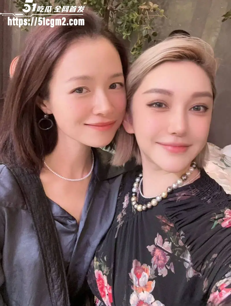 李雨桐情绪失控微博开炮 实名怒斥薛之谦重婚罪 仙人跳坑她12年 逼堕胎精神威胁烧库存 扬言曝光全部真相！ 图12